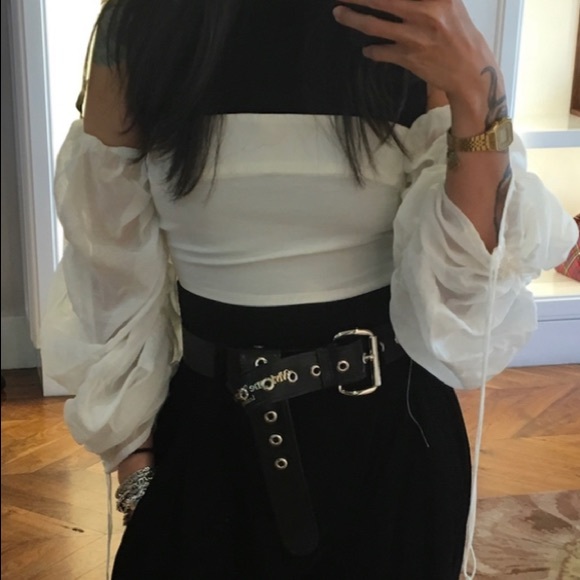 Vietnamese Brand AEIE Sophie Crop Top/ Deadstock - Picture 2 of 6